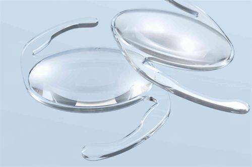 <strong>二、在广州荔医医疗美容门诊部，余东文医生如何进行奥美定等异物取出手术？</strong>