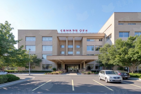 膨体假体隆鼻效果如何？长沙欣姿美整形医生推荐及价格参考；