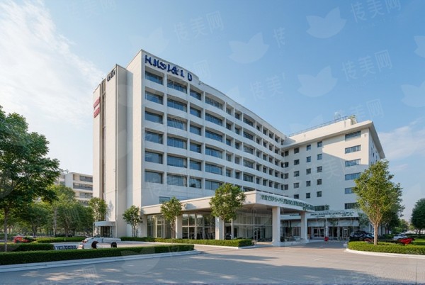四、为什么选择成都军大医疗进行内眼角开大术(内眦赘皮矫正术)?