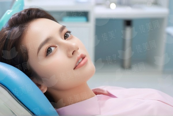 二、时代天使隐形矫正：开启美牙新体验