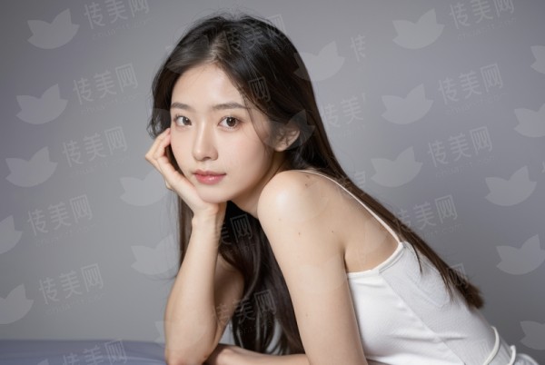 大庆绣颜医美整形：想找钱医生做手术该怎么预约？